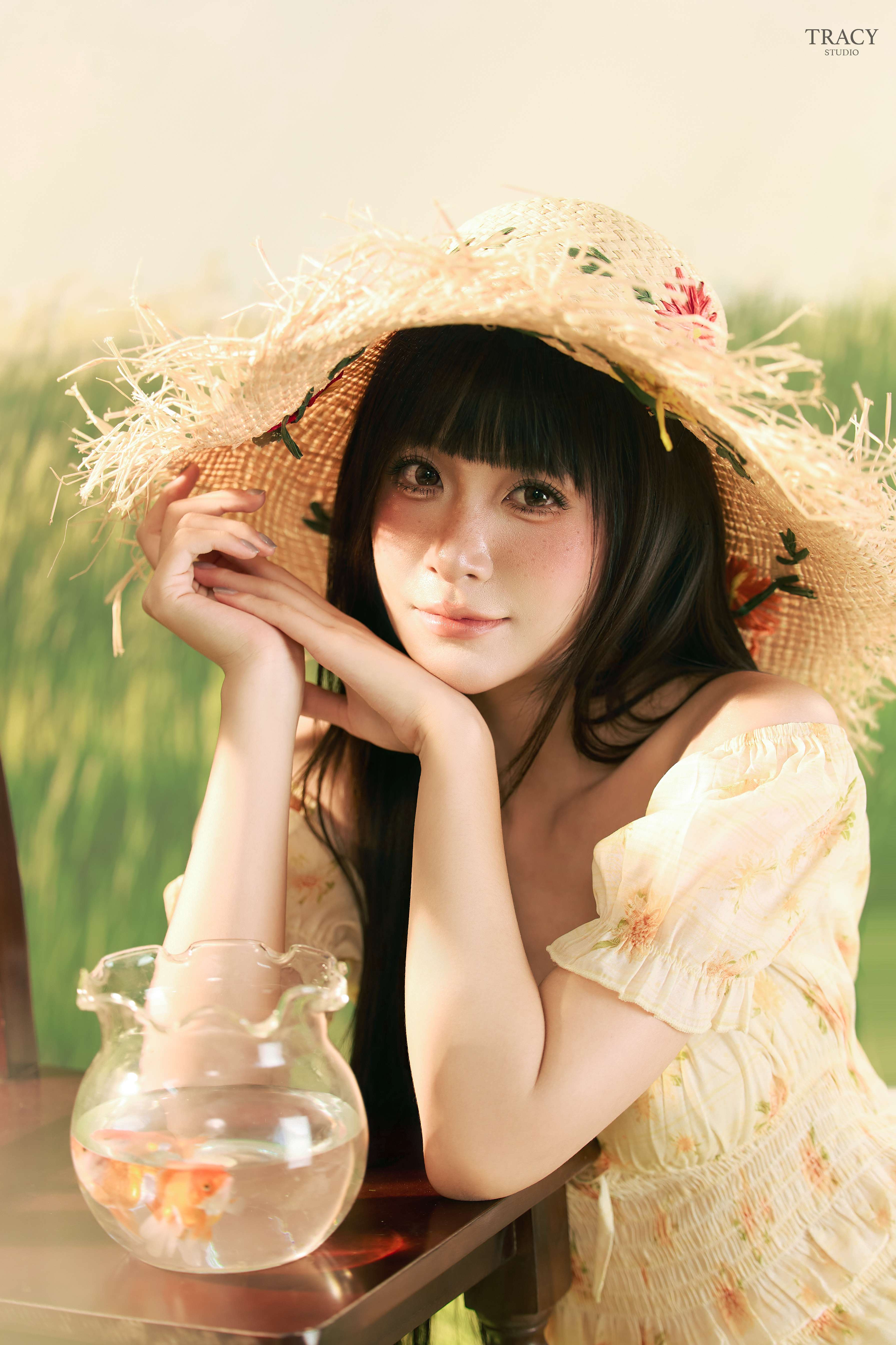 frontend/img/gallery/concept-nang-tho/tracy-studio-chup-dien-vien-trang-emma (3).jpg